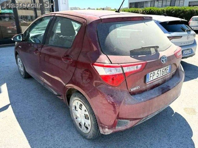 Toyota Yaris Yaris III 5p 1.5h Active - FP516ME - foto 3 di 4
