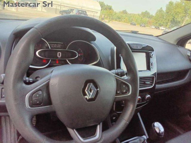 Renault Clio Clio 1.2 16v Zen 75cv 5p - FK670YB - foto 3 di 4