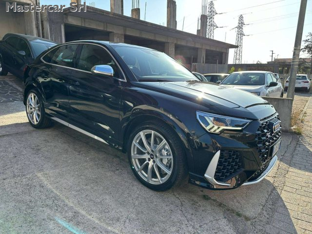 Audi RS Q3 Q3 Sportback 2.5 quattro s-tronic - targa GJ253YR - foto 3 di 4