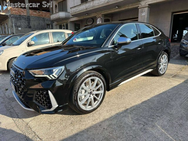 Audi RS Q3 Q3 Sportback 2.5 quattro s-tronic - targa GJ253YR - foto 2 di 4