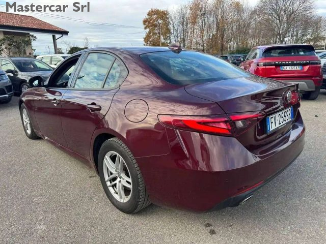 Alfa Romeo Giulia 2.2 t Business 160cv AT8 - FV255SR - foto 3 di 4