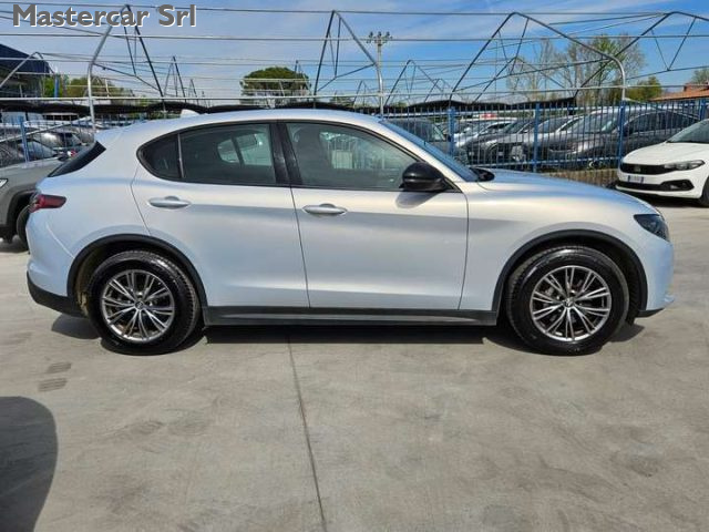 Alfa Romeo Stelvio Stelvio my23 2.2 td Super Q4 210cv auto - GP956FN - foto 3 di 4