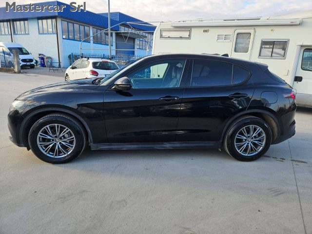 Alfa Romeo Stelvio Stelvio 2.2 t Super Q4 210cv auto tg: GP409FV - foto 3 di 4
