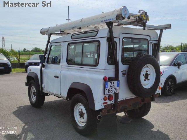 Land Rover Defender Defender 90 2.2 td SW VAN - ZA186ZH - foto 4 di 4