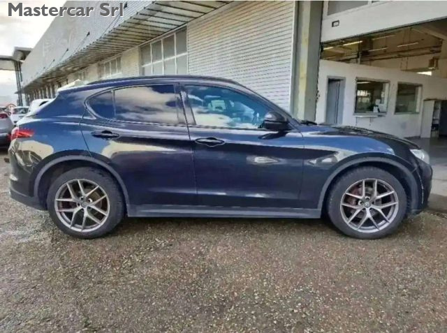Alfa Romeo Stelvio 2.2 t EXECUTIVE Q4 210cv AT8 TETTO PANO - FN145TV - foto 4 di 4