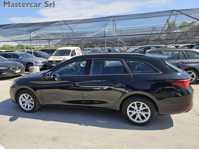 SEAT Leon Leon IV 2020 Sportstourer 2.0 tdi Business 150cv d - foto 3 di 4