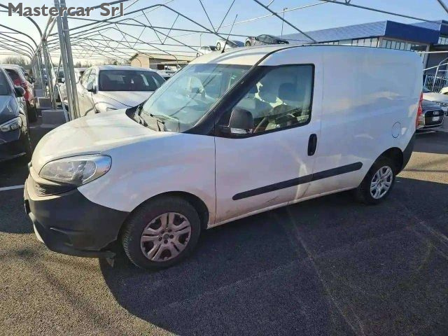 Fiat Doblo CARGOLounge 1.3 Multijet 16v SX 95cv E6- GD045TS - foto 3 di 4