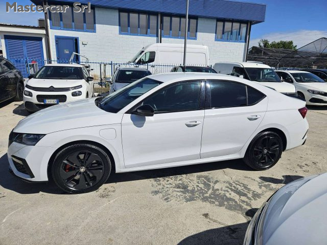 Skoda Octavia Octavia Berlina 1.4 tsi phev RS dsg - GE918SR - foto 3 di 4