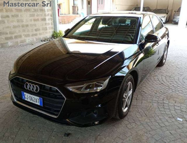 Audi A4 A4 Berlina 30 2.0 tdi mhev Business 136cv s-tronic - foto 3 di 4