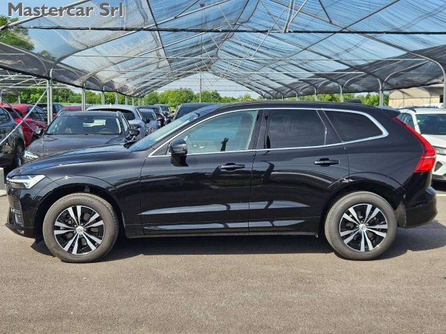 Volvo XC60 XC60 II 2022 2.0 b4 Momentum auto - GJ250YF - foto 3 di 4