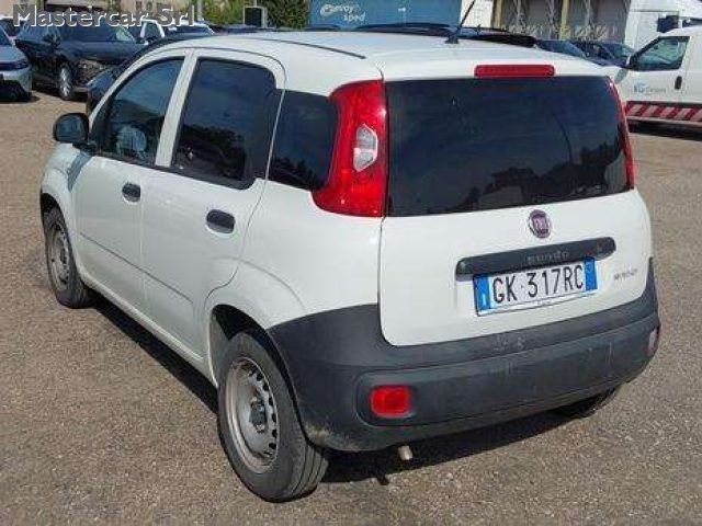 Fiat Panda 1.0 70cv Hybrid Euro 6d Van 2 POSTI TG : GK317RC - foto 4 di 4