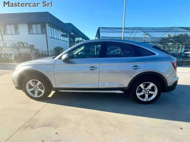 Audi Q5 Sportback 40 2.0 tdi Advanced 4x4 s-tronic GM777GG - foto 4 di 4