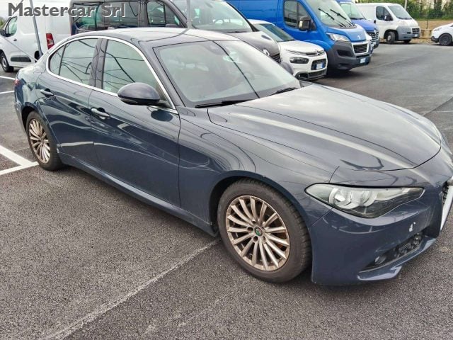 Alfa Romeo Giulia Giulia 2016 2.2 t Super 150cv - FF799PJ usato a BASILIANO