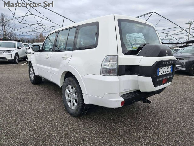 Mitsubishi Pajero Pajero IV 2007 3.2 cr Instyle 5p auto - FD474XX - foto 4 di 4