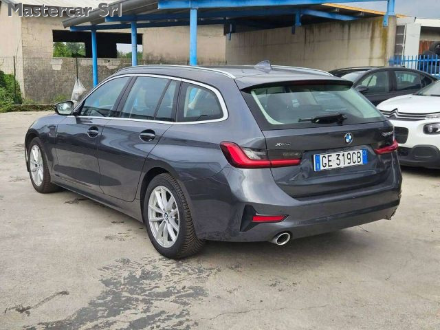 BMW 320 320d Touring xdrive Business Advant. auto - GE319C - foto 3 di 4