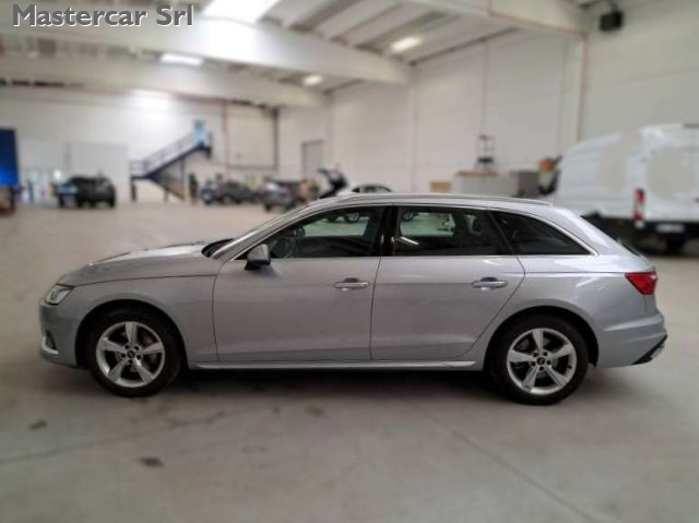 Audi A4 A4 V Avant 40 2.0 tdi mhev Business Advanced quatt - foto 4 di 4