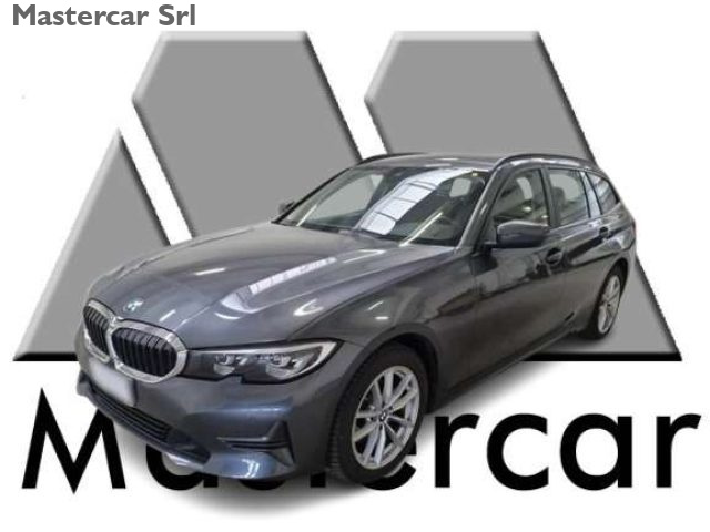 BMW 320 G21 320d Touring mhev 48V xdrive Business Advantag usato a BASILIANO