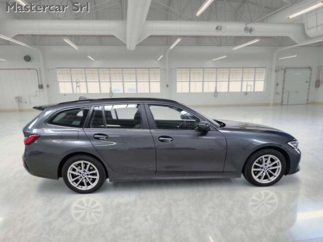 BMW 320 G21 320d Touring mhev 48V xdrive Business Advantag - foto 4 di 4