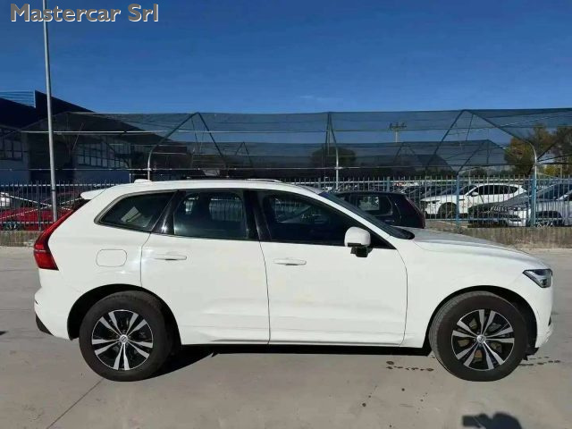 Volvo XC60 2.0 b4 Business awd auto my20 - GD600AP - foto 4 di 4