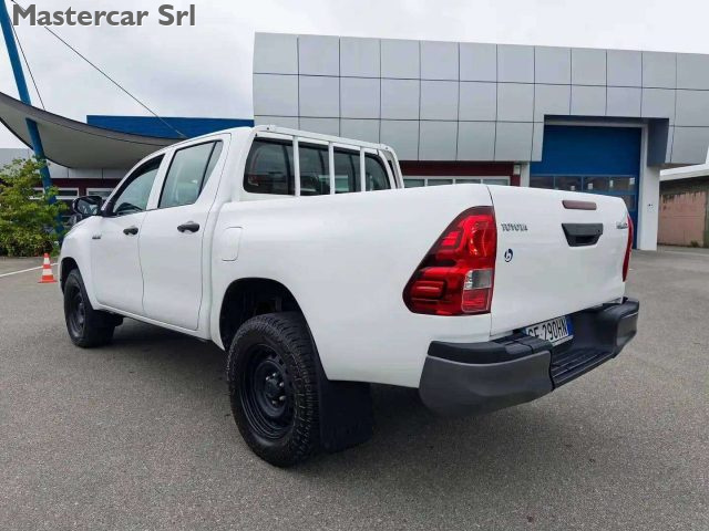 Toyota Hilux Hilux IV 2.4 d-4d double cab Comfort 4wd - GF290HN - foto 3 di 4