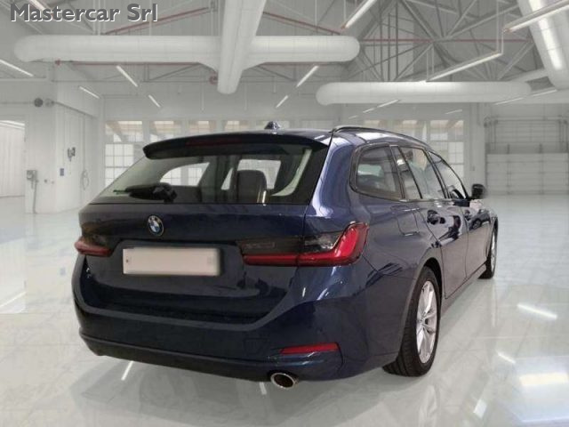 BMW 316 Touring 316d 2.0 122cv mhev 48V auto - GN054LF - foto 2 di 4