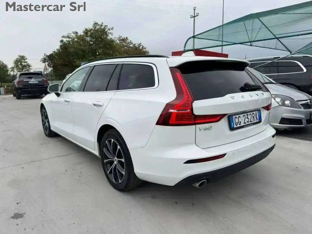 Volvo V60 2.0 b4 197cv Momentum BUSINESS PRO - GG232RK - foto 4 di 4