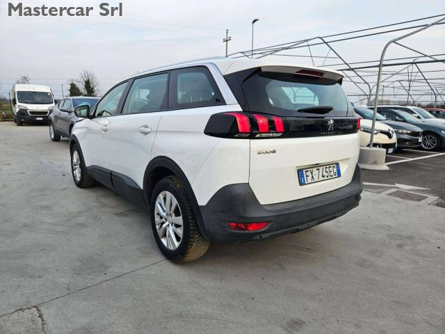 Peugeot 5008 5008 1.5 bluehdi Business - targa FX745EG - foto 3 di 4