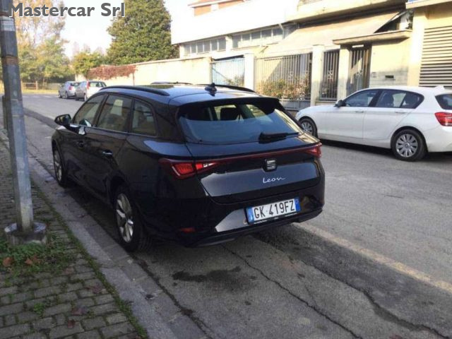 SEAT Leon sw SPORTSTOUR 2.0 tdi Busin 150cv dsg tg : GK419FZ - foto 4 di 4