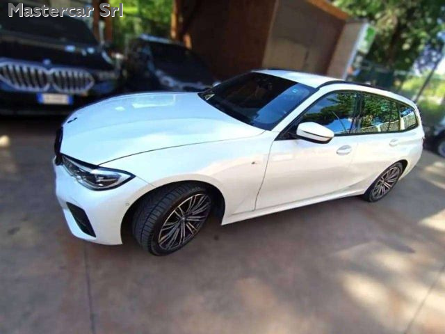 BMW 320 G21 320d Touring mhev 48V xdrive M sport auto - G - foto 3 di 4