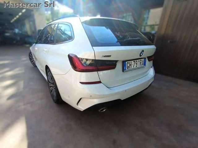 BMW 320 G21 320d Touring mhev 48V xdrive M sport auto - G - foto 4 di 4
