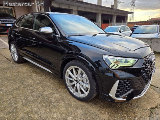 Audi RS Q3 Q3 Sportback 2.5 quattro s-tronic - targa GJ253YR - foto 4 di 4