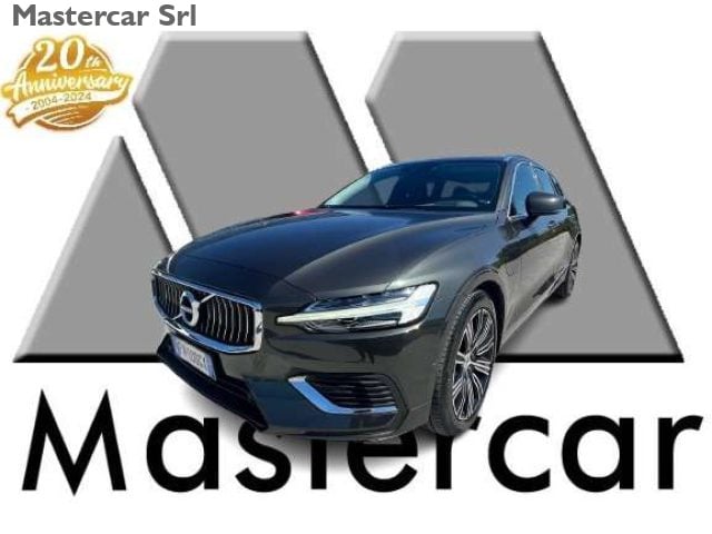 Volvo V60 V60 II 2019 2.0 t8 te Inscription awd - FV100GX usato a BASILIANO