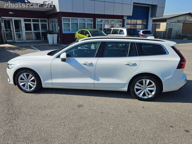 Volvo V60 V60 2.0 b4 Momentum Business auto - GH785HR - foto 2 di 4