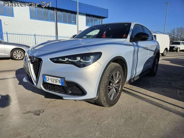 Alfa Romeo Stelvio 2.2 t Super Q4 210cv auto - GP929FN - foto 2 di 4