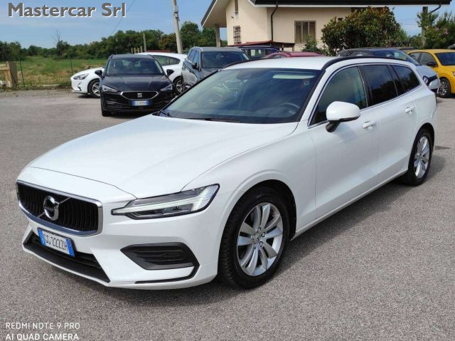 Volvo V60 V60 II 2019 2.0 b4 Momentum Business Pro auto - GG - foto 2 di 4