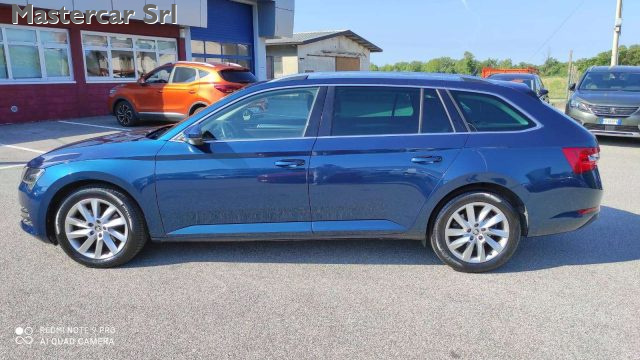 Skoda Superb Wagon 2.0 tdi evo Executive 200cv dsg - GL703XJ - foto 3 di 4