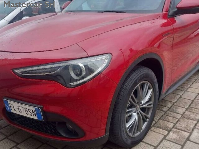 Alfa Romeo Stelvio Stelvio 2017 2.2 t Executive Q4 210cv auto - FL678 - foto 2 di 4