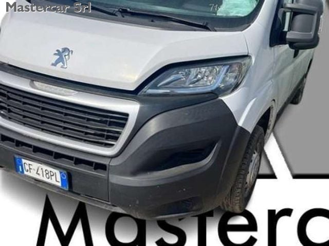 Peugeot Boxer 330 L2H2 2.2 BlueHDi 140cv - GF418PL usato a BASILIANO