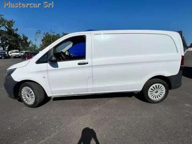 Mercedes-Benz Vito VITO 119 CDI 4X4 COMPACT TG : GC978JN - foto 3 di 4