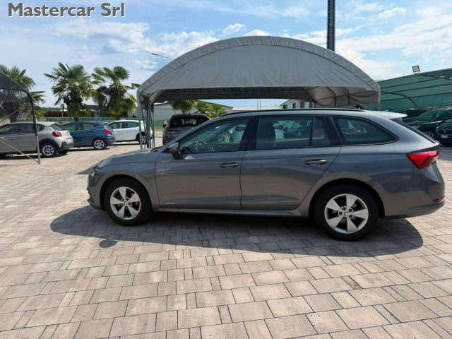 Skoda Octavia Octavia Wagon 2.0 tdi evo Executive 115cv dsg - GK - foto 2 di 4