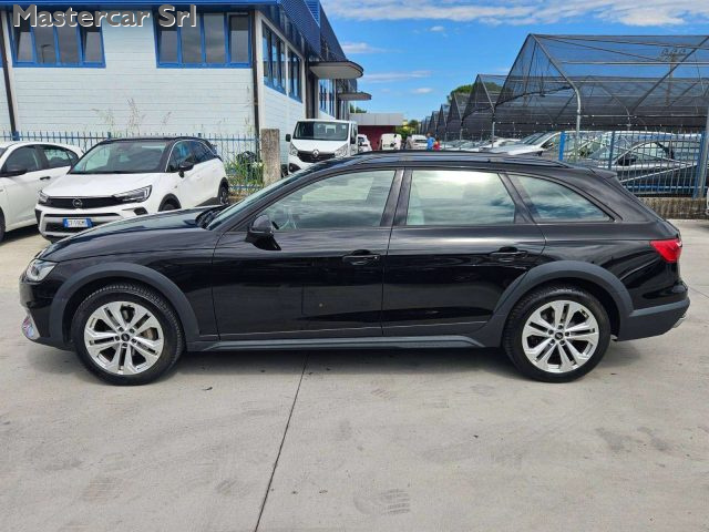 Audi A4 allroad A4 Allroad Quattro 40 2.0 tdi mhev Business 204cv - foto 3 di 4