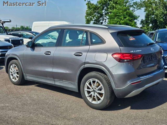 Mercedes-Benz GLA 200 GLA-H247 2020 d Business Extra auto - GE646SX - foto 4 di 4