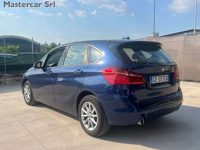BMW 216 Serie 2 Active Tourer 216d Active Tourer Advantage - foto 4 di 4