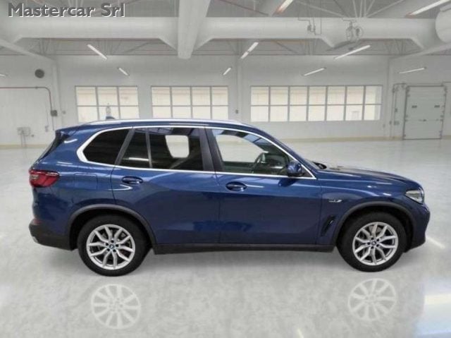 BMW X5 X5 G05 xdrive45e Business auto- GN346GY - foto 4 di 4