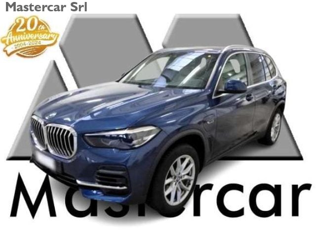 BMW X5 X5 G05 xdrive45e Business auto- GN346GY usato a BASILIANO