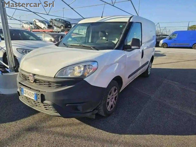 Fiat Doblo CARGOLounge 1.3 Multijet 16v SX 95cv E6- GD045TS - foto 2 di 4