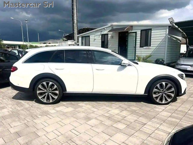 Mercedes-Benz E 400 E SW All-Terrain 400 d Premium 4matic Auto-FZ467RM - foto 4 di 4