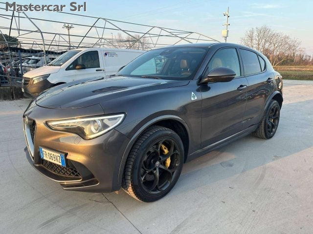 Alfa Romeo Stelvio Stelvio 2.9 bi-t V6 Quadrif. Q4 510cv auto FR069VZ - foto 2 di 4