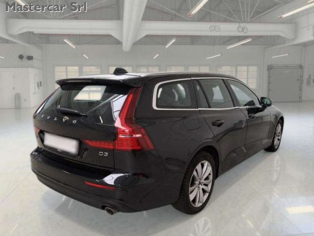 Volvo V60 V60 2.0 d3 Business Plus TETTO geartronic my20 - G - foto 3 di 4
