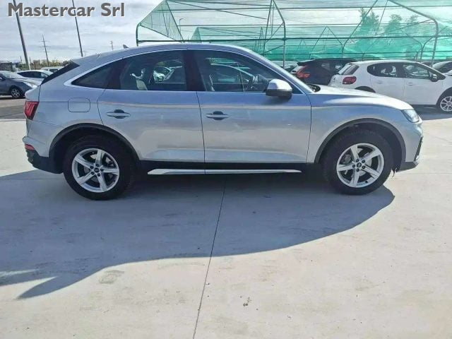 Audi Q5 Sportback 40 2.0 tdi Advanced 4x4 s-tronic GN870TR - foto 4 di 4